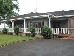 270 ha Farm with House in Albert Falls
