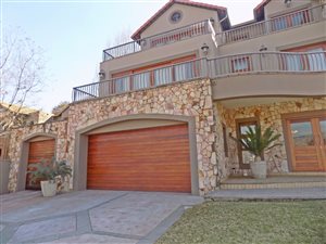 4 Bed House in Xanadu