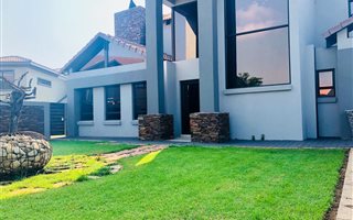 5 Bedroom House in Raslouw Glen
