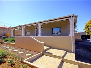 3 Bed House in Whiteridge