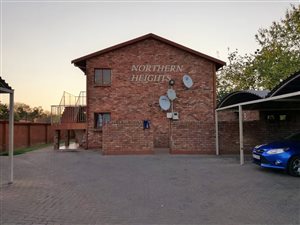 2 Bed Flat in Pretoria North