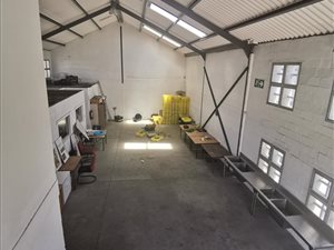 234 m² Industrial space in Airport Industria