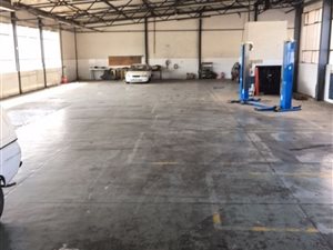 700 m² Industrial space in Bezuidenhout Valley