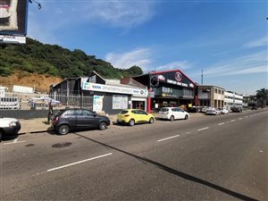 1016 m² Industrial space in Umgeni Park