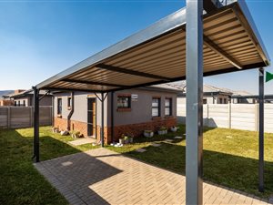 2 Bed House in Claremont