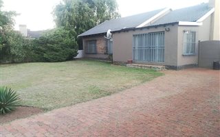 3 Bedroom House in Elspark