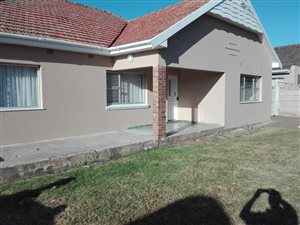 3 Bedroom House in Greenfields