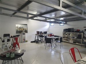 161 m² Commercial space in Paradise Valley
