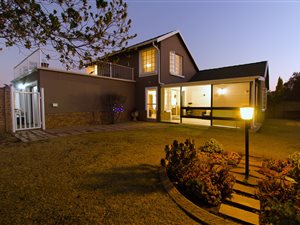 4 Bed Cluster in Rynfield