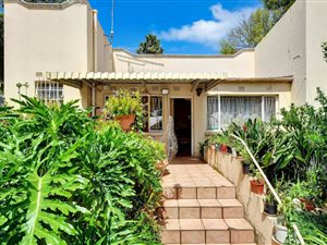 3 Bedroom House in Bellevue