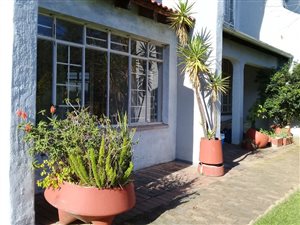 2 Bed Apartment in Bramley Park