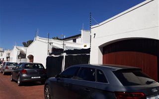 4 Bedroom Apartment in Stellenbosch Central
