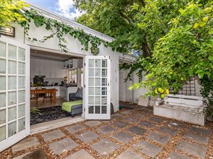 2 Bed House in Harfield Village
