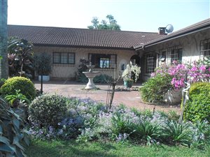 3 Bed House in Blackridge
