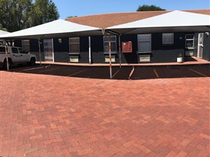 74 m² Office Space in Bellville Central