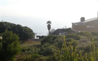 520 m² Land available in Perlemoenbaai