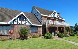 5 Bedroom House in Bothas Hill