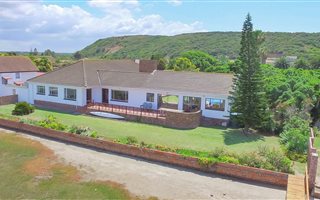 4 Bedroom House in Amsterdamhoek