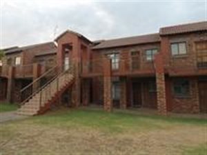2 Bed Townhouse in Mooikloof Equestrian Estate