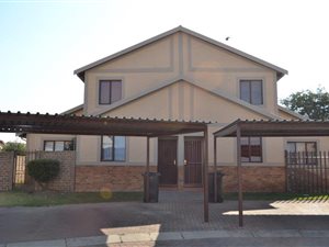 3 Bed Duplex in Halfway Gardens