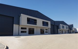 1000 m² Industrial space in Airport Park