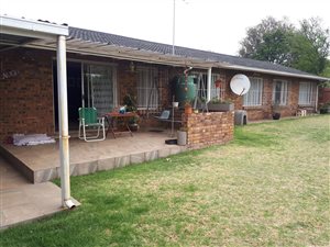 3 Bed Townhouse in Sharon Park
