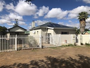 3 Bed House in Top Town
