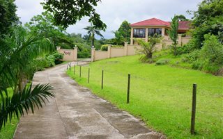 4 Bedroom House in Southbroom