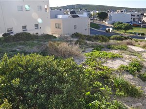 368 m² Land available in Waterfront