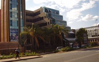 370 m² Office Space in Ferndale
