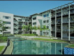 Office space in Riverhorse Valley