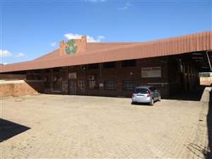 2000 m² Industrial space in Monavoni