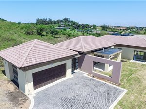 3 Bedroom House in Palm Lakes Estate