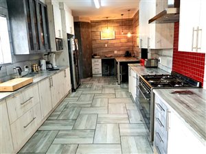 4 Bed House in Selcourt