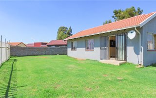 3 Bedroom House in Albertsdal