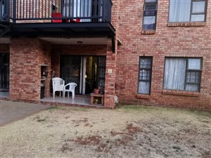 2 Bed Apartment in Pellissier
