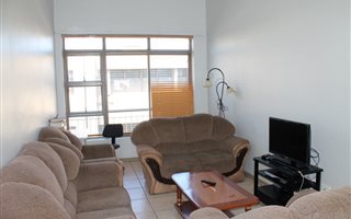 2 Bedroom Apartment in Boston
