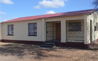 3 Bedroom House in Ezibeleni