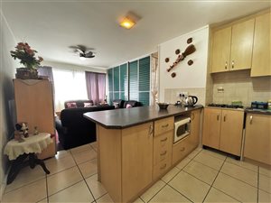 1 Bed Apartment in Parow Central