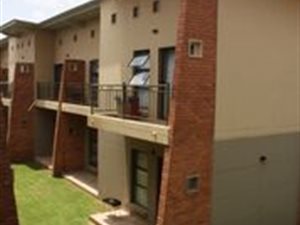 Bachelor apartment in Benoni AH