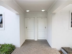 2 Bed Apartment in Durbanville Central