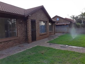 3 Bed House in Doornpoort and surrounds