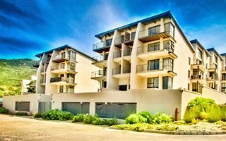 2 Bedroom Apartment in Hout Bay and surrounds