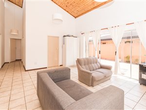 4 Bed House in Plumstead