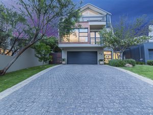 5 Bed House in Helderfontein Estate