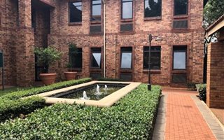 100 m² Commercial space in Lyttelton Manor