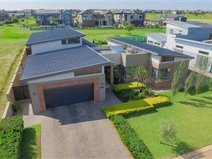 3 Bed House in Copperleaf