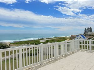 7 Bed House in Seaview