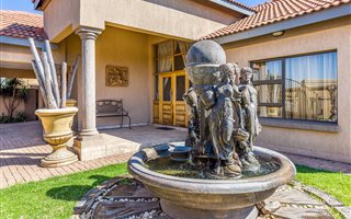 3 Bedroom House in Vanderbijlpark SE8