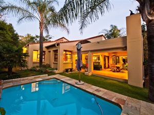 4 Bed House in Dainfern Ridge